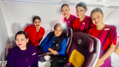 Congress MP Shashi Tharoor posted a picture of himself with the Air India crew. (X/@ShashiTharoor)