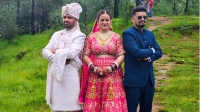 Two Hatti tribe brothers marry the same woman in a traditional polyandry ceremony in Himachal Pradesh’s Shillai village. (X-@BalbirKumar23)