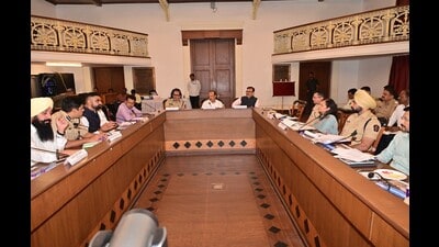 The meeting was attended by divisional commissioner Dr. Chandrakant Pulkundwar, Pune Police Commissioner Amitesh Kumar, PMC commissioner Vikram Kumar, PMRDA commissioner Dr. Yogesh Mhase, district collector Jitendra Dudi, CEO of Zilla Parishad Gajanan Patil, Pune rural SP Sandeep Singh Gill, CFI secretary Maninder Pal Singh, and other senior officials from PWD, health, tourism, and municipal bodies. (HT) The meeting was attended by divisional commissioner Dr. Chandrakant Pulkundwar, Pune Police Commissioner Amitesh Kumar, PMC commissioner Vikram Kumar, PMRDA commissioner Dr. Yogesh Mhase, district collector Jitendra Dudi, CEO of Zilla Parishad Gajanan Patil, Pune rural SP Sandeep Singh Gill, CFI secretary Maninder Pal Singh, and other senior officials from PWD, health, tourism, and municipal bodies. (HT)