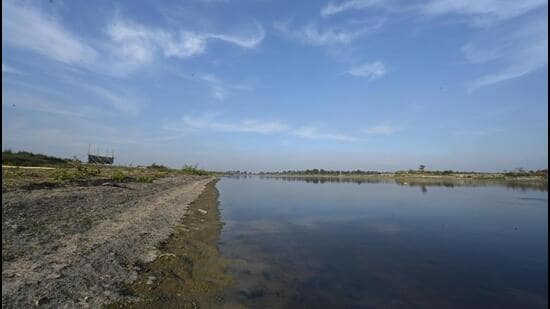 The stretch of Yamuna at Palla. (HT Archive)