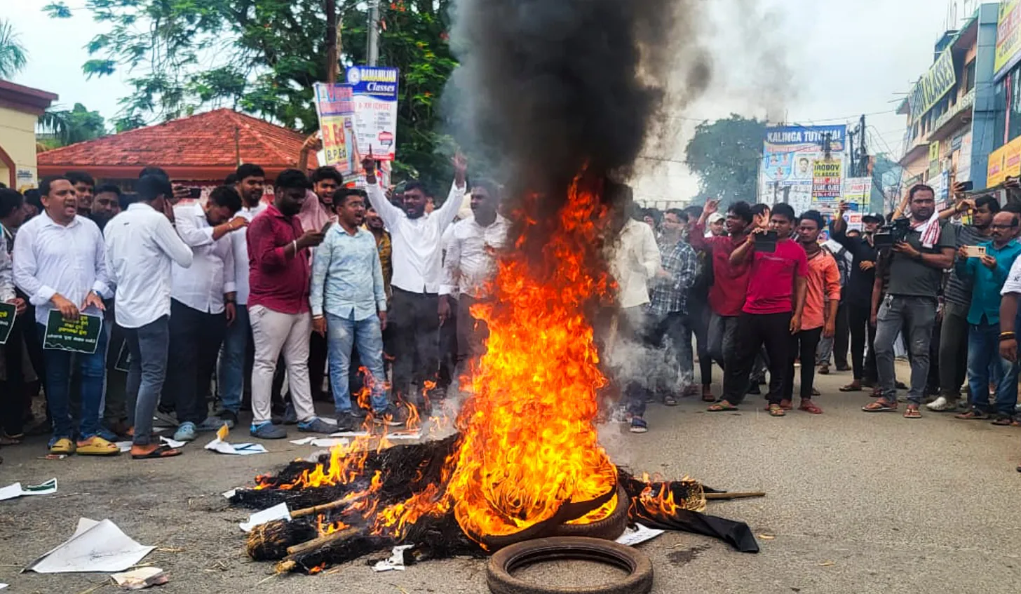 Student anger on the street. (PTI) Student anger on the street. (PTI)