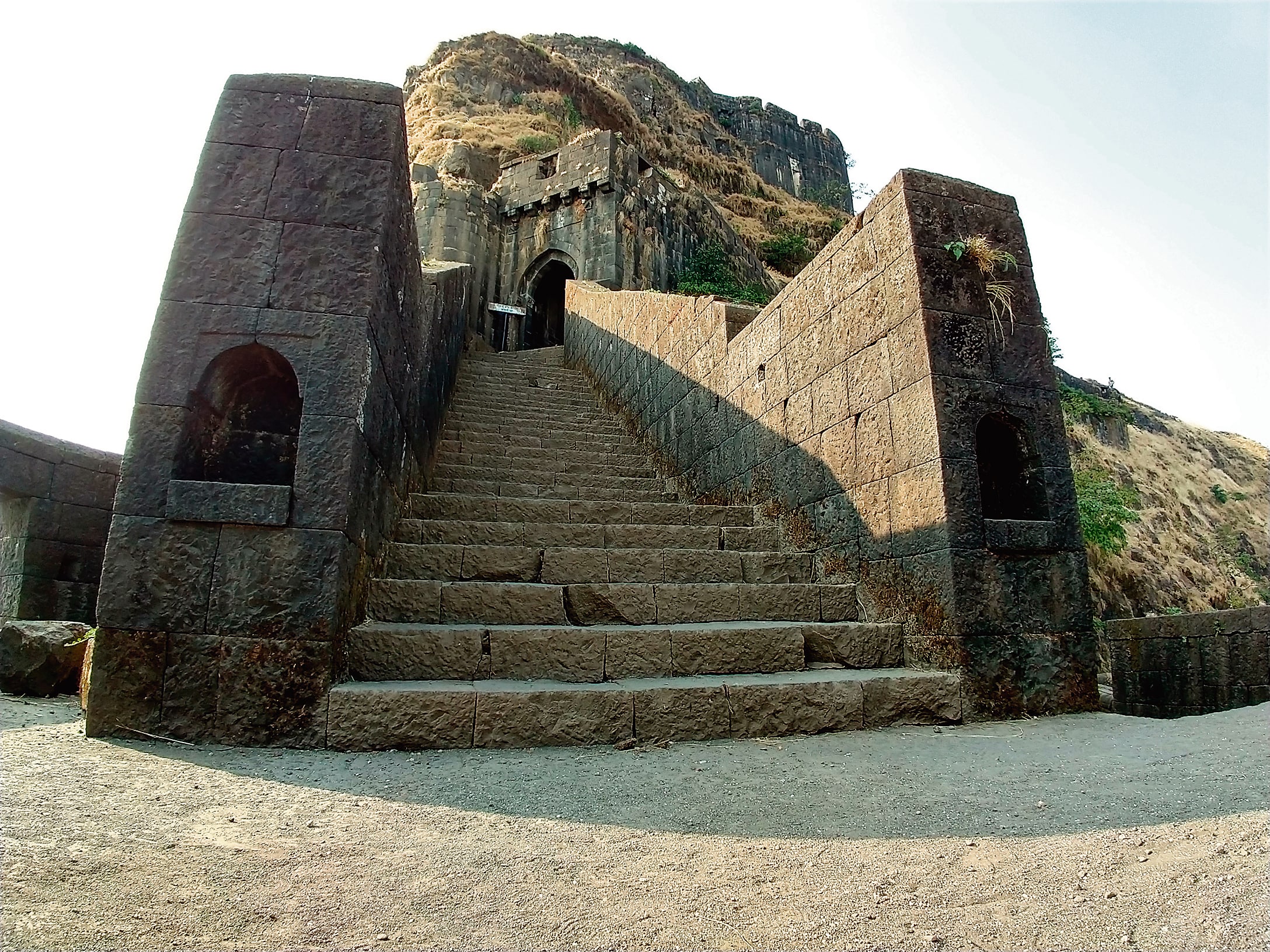 Lohgad Fort, Famous for metals powder found in stones (Shutterstock) Lohgad Fort, Famous for metals powder found in stones (Shutterstock)