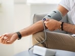 Cardiologist shares essential tips for home blood pressure checks. Cardiologist shares essential tips for home blood pressure checks.