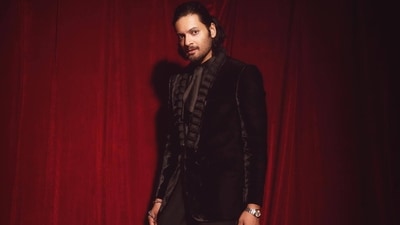 Ali Fazal discusses his fitness philosophy, focusing on adequate sleep and tailored diets. Ali Fazal discusses his fitness philosophy, focusing on adequate sleep and tailored diets.