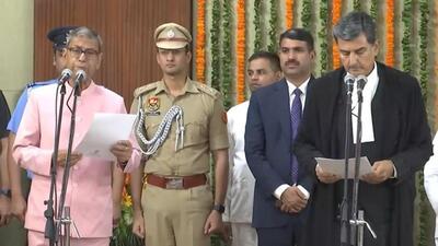 Ashim Kumar Ghosh (left) taking oath as the 19th governor of Haryana in Chandigarh on Monday.