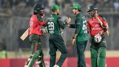 Pakistan coach Mike Hesson didn't mince words as he lambasted the Dhaka pitch (AFP) Pakistan coach Mike Hesson didn't mince words as he lambasted the Dhaka pitch (AFP)