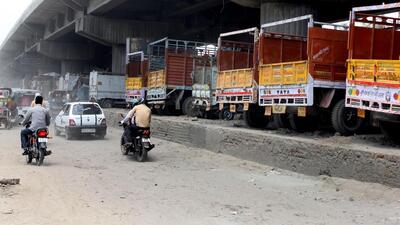 Encroachment under a flyover in east Delhi. (HT Archive) Encroachment under a flyover in east Delhi. (HT Archive)