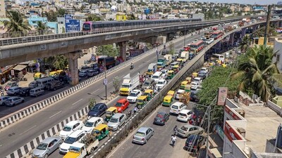 The Director General and Inspector General of Karnataka Police instructed that sirens should only be used by emergency service vehicles. (PTI)