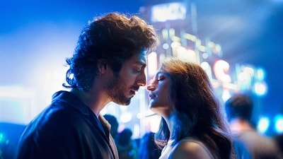 Saiyaara, directed by Mohit Suri, stars newcomers Ahaan Pandey and Aneet Padda. Saiyaara, directed by Mohit Suri, stars newcomers Ahaan Pandey and Aneet Padda.