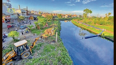 The ministry said that these plants not only misled the public but also misinformed central authorities to continue operations. (Gurpreet Singh/HT) The ministry said that these plants not only misled the public but also misinformed central authorities to continue operations. (Gurpreet Singh/HT)