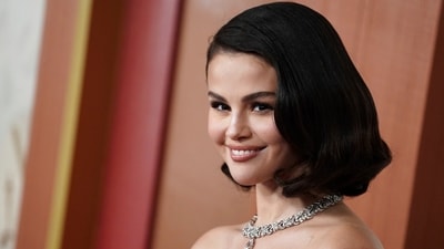 Discover Selena Gomez's simple yet effective skincare routine for glowing skin. Discover Selena Gomez's simple yet effective skincare routine for glowing skin.
