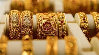 The woman said the bangles were given to her by her mother in 1972 and were worth  ₹1.4 lakh. (REUTERS/Representative)