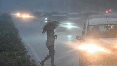 Weather (Sanchit Khanna/HT) Weather (Sanchit Khanna/HT)