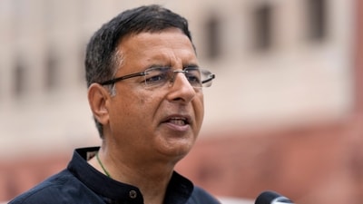 Randeep Surjewala had reached court seeking CISF security cover in July 2016 claiming threat from Kaithal gangster Surender Geong. (PTI) Randeep Surjewala had reached court seeking CISF security cover in July 2016 claiming threat from Kaithal gangster Surender Geong. (PTI)