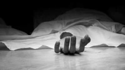 Chandradeep Pawar, a second-year electrical engineering student from Madhya Pradesh, died after choking on medicine; IIT Kharagpur has ordered an internal inquiry. (Pic used for representation) (HT_PRINT) Chandradeep Pawar, a second-year electrical engineering student from Madhya Pradesh, died after choking on medicine; IIT Kharagpur has ordered an internal inquiry. (Pic used for representation) (HT_PRINT)