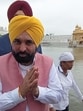 Punjab CM Bhagwant Mann paying obeisance at the Golden Temple on Tuesday. (Sameer Sehgal/HT)