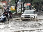 The maximum temperatures are expected to remain between 31-32 degrees Celsius, while the minimum temperature will remain between 23-25 degrees Celsius The maximum temperatures are expected to remain between 31-32 degrees Celsius, while the minimum temperature will remain between 23-25 degrees Celsius