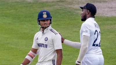Yashasvi Jaiswal being greeted by Jofra Archer as the former returns to the pavilion after his dismissal on day one of the fourth Test (PTI) Yashasvi Jaiswal being greeted by Jofra Archer as the former returns to the pavilion after his dismissal on day one of the fourth Test (PTI)