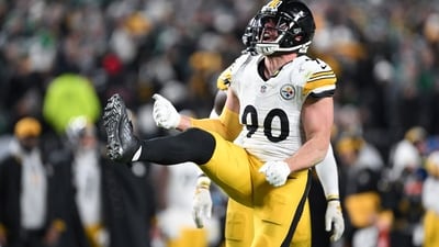 File photo of Pittsburgh Steelers linebacker TJ Watt (90) (AP) File photo of Pittsburgh Steelers linebacker TJ Watt (90) (AP)