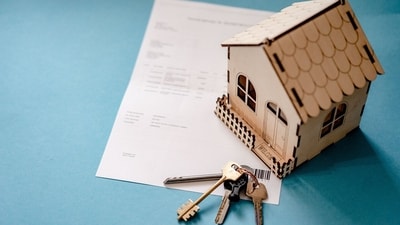 With no financial safety net to fall back on, the man revealed in a now-viral Reddit post that the milestone was deeply personal. (Representational) With no financial safety net to fall back on, the man revealed in a now-viral Reddit post that the milestone was deeply personal. (Representational)