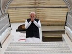 United Kingdom, Jul 24 (ANI): Prime Minister Narendra Modi emplanes for the second leg of his tour- Maldives, on Thursday. (@MEAIndia X/ANI Photo)
United Kingdom, Jul 24 (ANI): Prime Minister Narendra Modi emplanes for the second leg of his tour- Maldives, on Thursday. (@MEAIndia X/ANI Photo)