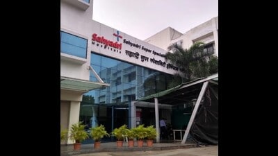 According to the reply, the 1,976 square metre plot on which the hospital stands was leased by PMC to the Konkan Mitra Mandal Medical Trust in 1998. (HT) According to the reply, the 1,976 square metre plot on which the hospital stands was leased by PMC to the Konkan Mitra Mandal Medical Trust in 1998. (HT)