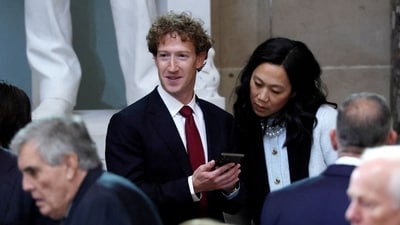 Mark Zuckerberg and Priscilla Chan have quietly expanded their Kauai estate. REUTERS/Evelyn Hockstein/File Photo (REUTERS)