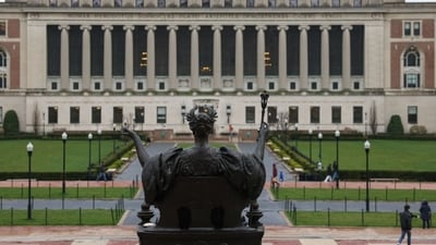 Columbia intends to make payments to the U.S. government over three years to settle allegations the school violated antidiscrimination laws. Columbia intends to make payments to the U.S. government over three years to settle allegations the school violated antidiscrimination laws.