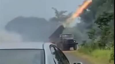 In this screengrab, a Cambodian attack on Thailand's military base was recorded by passersby. (Chumchon Khon Surin /Facebook) In this screengrab, a Cambodian attack on Thailand's military base was recorded by passersby. (Chumchon Khon Surin /Facebook)