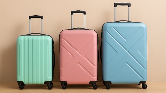 Safari trolley bag sets on Amazon are now at huge discounts. Perfect time to pick the best Safari suitcase deals.