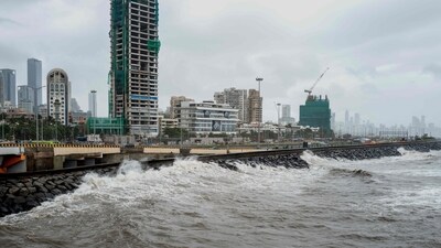 A high tide of 3.91 metres was recorded at 9:19 am on Friday, with a civic official saying that another one of 3.38 metres is expected at around 8:37 pm. (AFP) A high tide of 3.91 metres was recorded at 9:19 am on Friday, with a civic official saying that another one of 3.38 metres is expected at around 8:37 pm. (AFP)