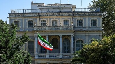 Delegations from Iran, the European Union and the so-called E3 group of France, Britain and Germany, arrived for talks at the Iranian consulate in Istanbul. (Reuters)