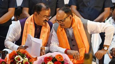 Uttar Pradesh deputy CMs Keshav Prasad Maurya and Brajesh Pathak at UP minister Dara Singh Chauhan’s birthday celebrations in Lucknow. (Deepak Gupta/HT Photo) Uttar Pradesh deputy CMs Keshav Prasad Maurya and Brajesh Pathak at UP minister Dara Singh Chauhan’s birthday celebrations in Lucknow. (Deepak Gupta/HT Photo)