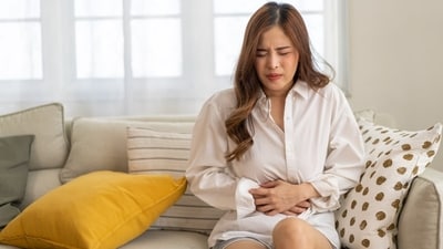 There are certain desi habits that we think are healthy but can be secret reasons for triggering bloating. (Shutterstock) There are certain desi habits that we think are healthy but can be secret reasons for triggering bloating. (Shutterstock)