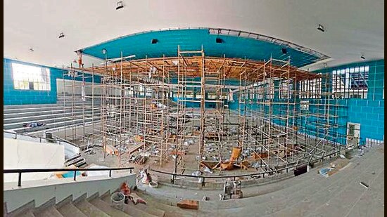 According to the notice, a recent inspection revealed seepage in the ceiling, caused by defective roofing material. (HT file)