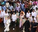 West Bengal chief minister Mamata Banerjee lead a protest rally against alleged harassment of Bengali speaking migrant people in other states. (HT PHOTO/Samir Jana)
