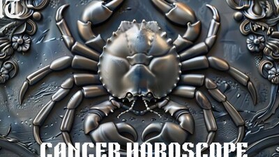 Cancer Horoscope Today: Read our expert astrological predictions to find out what the stars have in store for you. (Freepik)