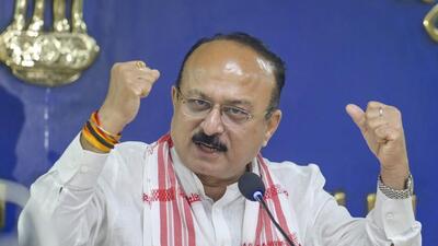 Delhi cabinet minister Ashish Sood. (RAJ K RAJ /HT PHOTO) Delhi cabinet minister Ashish Sood. (RAJ K RAJ /HT PHOTO)