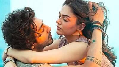 Saiyaara box office collection day 8: Mohit Suri's romantic drama released on July 18. Saiyaara box office collection day 8: Mohit Suri's romantic drama released on July 18.