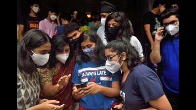 The centres will offer information, technical assistance, and document verification support for candidates applying to professional undergraduate and postgraduate programmes starting this year. (REPRESENTATIVE PIC)