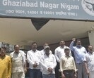 Last week, councillors held a two-day round-the-clock protest at the municipal headquarters, demanding the immediate release of the minutes. On Saturday, councillors reached the corporation headquarters. (Sakib Ali/HT Photo)