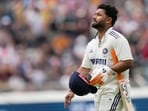 Manchester: India's Rishabh Pant returns to pavilion after his dismissal by England's Jofra Archer on day two of the fourth Test Manchester: India's Rishabh Pant returns to pavilion after his dismissal by England's Jofra Archer on day two of the fourth Test
