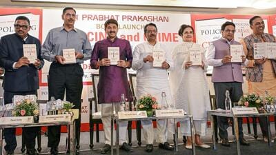 BJP MPs Harsh Malhotra, Manoj Tiwari and Kiran Choudhry, actor Vindu Dara Singh, among others, at the book launch on Sunday. (ANI) BJP MPs Harsh Malhotra, Manoj Tiwari and Kiran Choudhry, actor Vindu Dara Singh, among others, at the book launch on Sunday. (ANI)