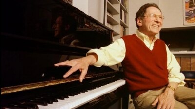 Tom Lehrer achieved national fame with NBC’s “That Was the Week That Was” in 1965. (IMDb)