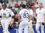 England's captain Ben Stokes (R) gestures to shake hands for a draw but is ignored on day five of the fourth Test between India and England. (AFP)