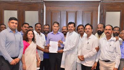 BMC and the sanitation workers union signed an agreement on Monday BMC and the sanitation workers union signed an agreement on Monday