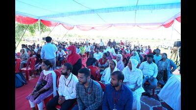Former Akbarnagar residents during an interaction with officials of the Lucknow district administration (HT Photo) Former Akbarnagar residents during an interaction with officials of the Lucknow district administration (HT Photo)