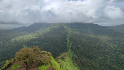 Discover the beauty of monsoon in Maharashtra Discover the beauty of monsoon in Maharashtra