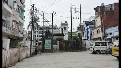 The colony wears a deserted look on Monday.An eight-year-old boy died after accidentally coming in contact with a high-voltage transformer here on Sunday afternoon when he went to retrieve a cricket ball. (Deepak Gupta/HT Photo) The colony wears a deserted look on Monday.An eight-year-old boy died after accidentally coming in contact with a high-voltage transformer here on Sunday afternoon when he went to retrieve a cricket ball. (Deepak Gupta/HT Photo)
