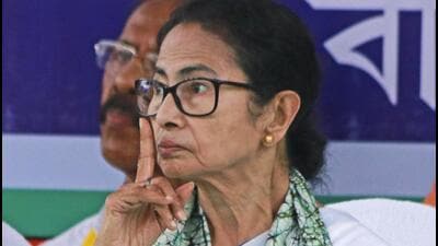 West Bengal chief minister Mamata Banerjee during the 'Bhasha Andolan' (language movement) rally, at Bolpur in Birbhum onJuly 28 (PTI) West Bengal chief minister Mamata Banerjee during the 'Bhasha Andolan' (language movement) rally, at Bolpur in Birbhum onJuly 28 (PTI)